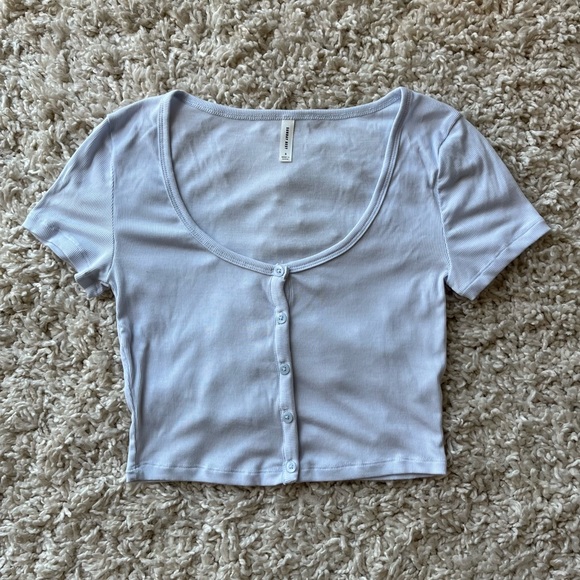 Sunday best baby blue crop top - Picture 1 of 2